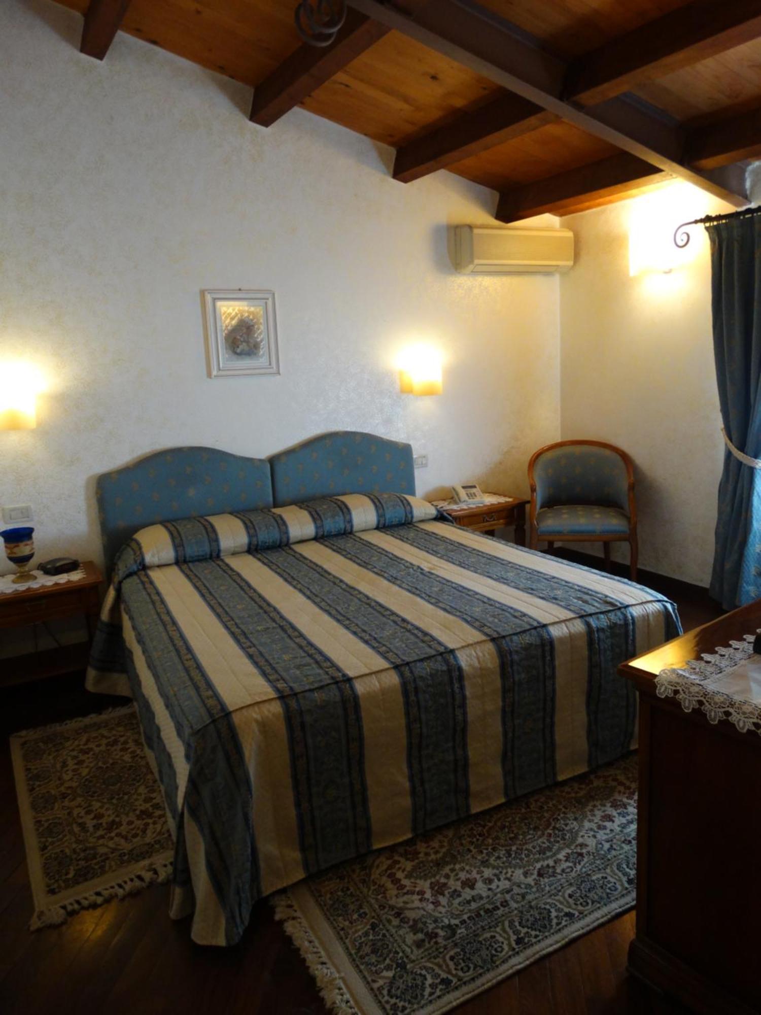Hotel San Giuseppe Gerace Esterno foto