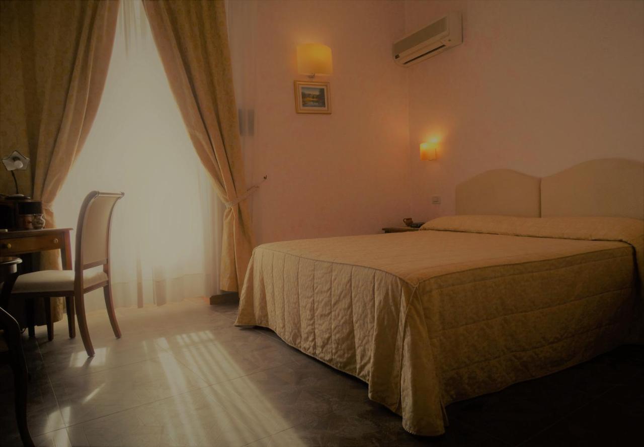 Hotel San Giuseppe Gerace Camera foto
